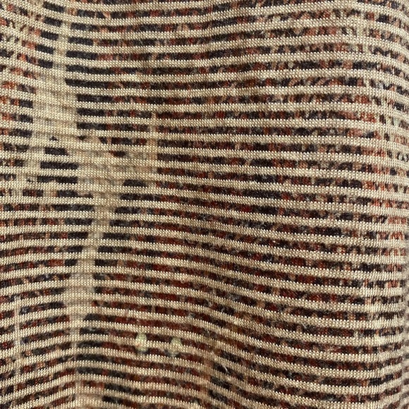 Chico’s blouse size 1? I’d say Lg - Picture 8 of 8